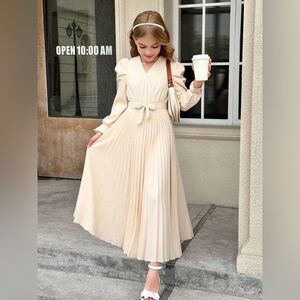 Girls Shein Formal Gown size girl 10 in cream NWT